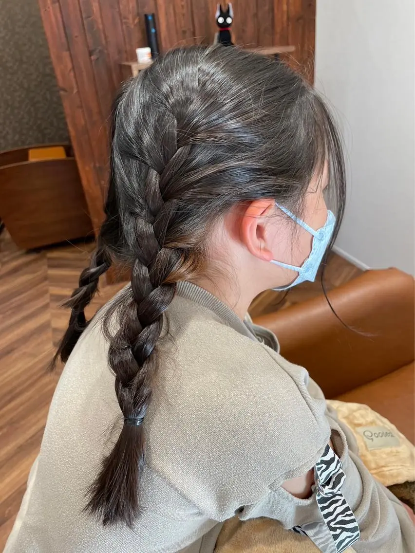 セミロング ヘアアレンジ キッズ 【似合わせカット 】🦋岩崎 美保🐾のヘアスタイル
