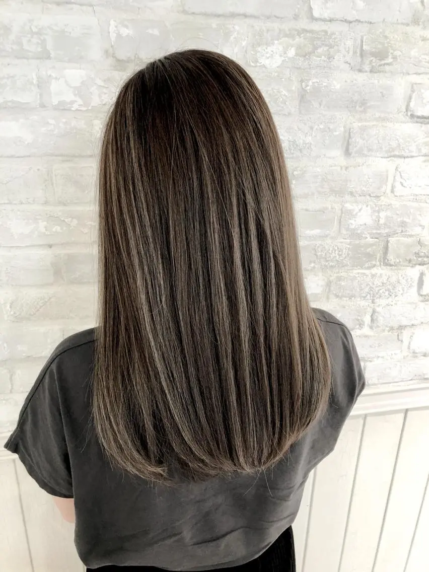 セミロング 白井 秀太郎のヘアスタイル