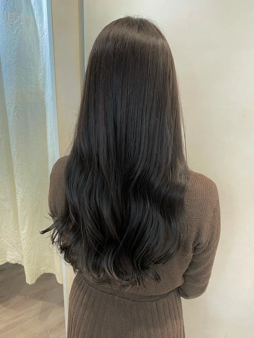 ロング カラー 顔まわりカット🌟 くびれヘア/寺門遥輝のヘアスタイル