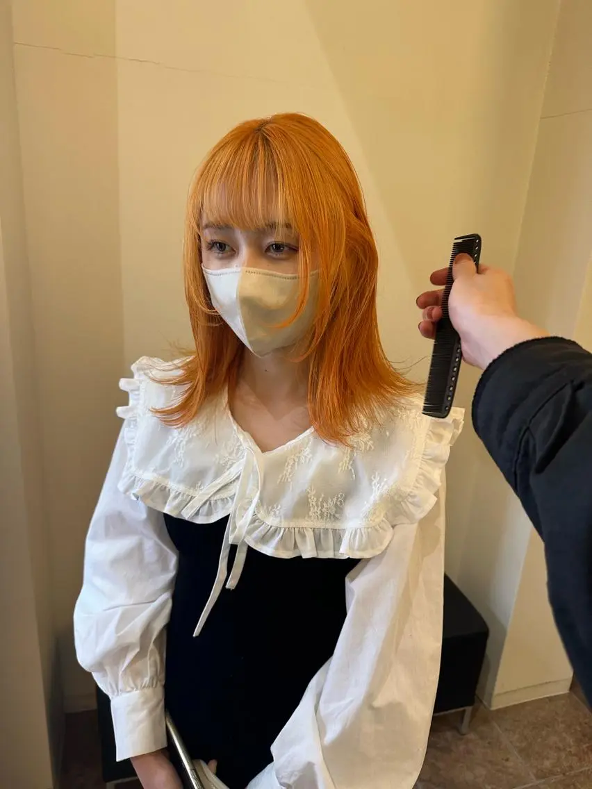 セミロング カラー ヘアカラー トリートメント ダメージレスブリーチ HIROSHIのヘアスタイル
