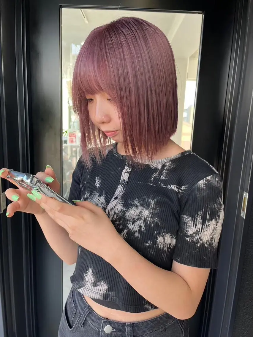ミディアム カラー ピンクカラー バイオレットカラー 似合わせカラー🎀 𝑲𝒂𝒏𝒐𝒏のヘアスタイル