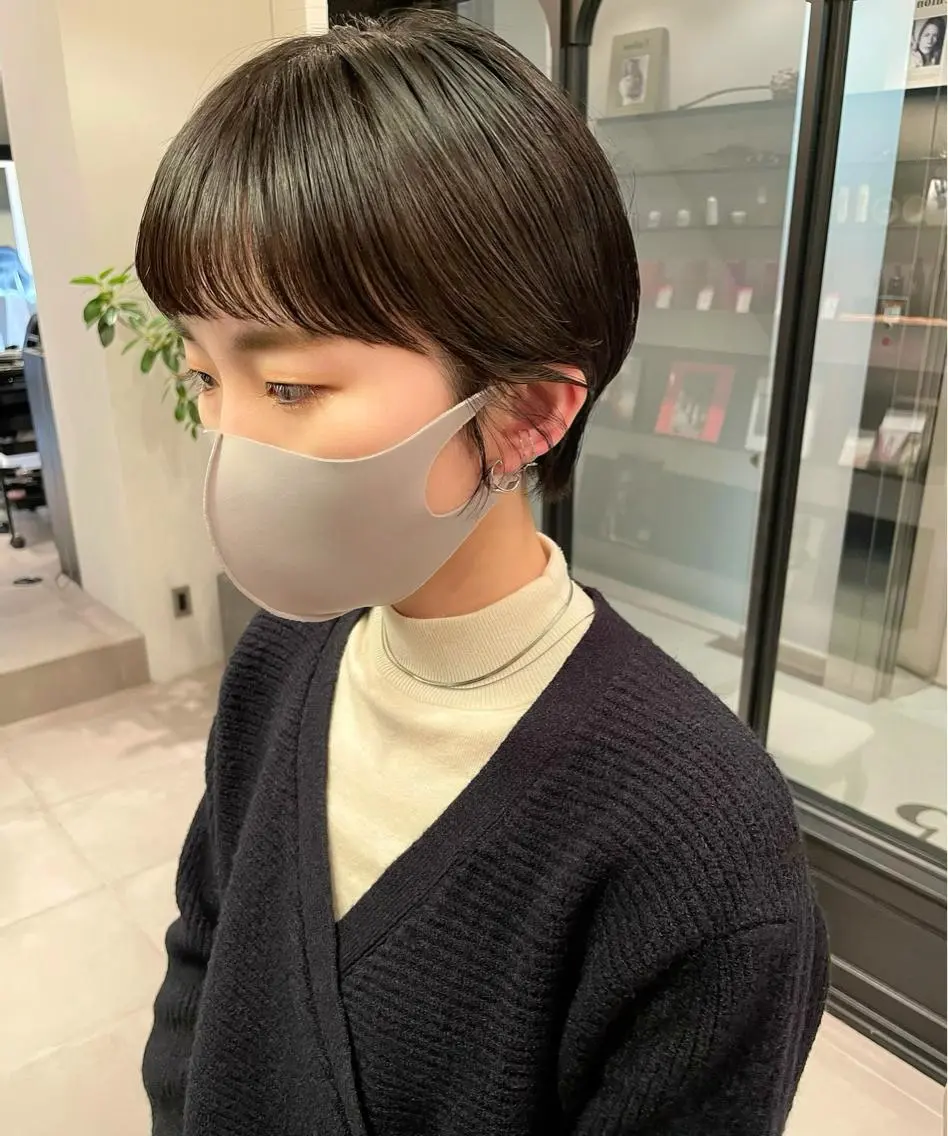ショート ショートヘア ワイドバング 中澤 美緒のヘアスタイル