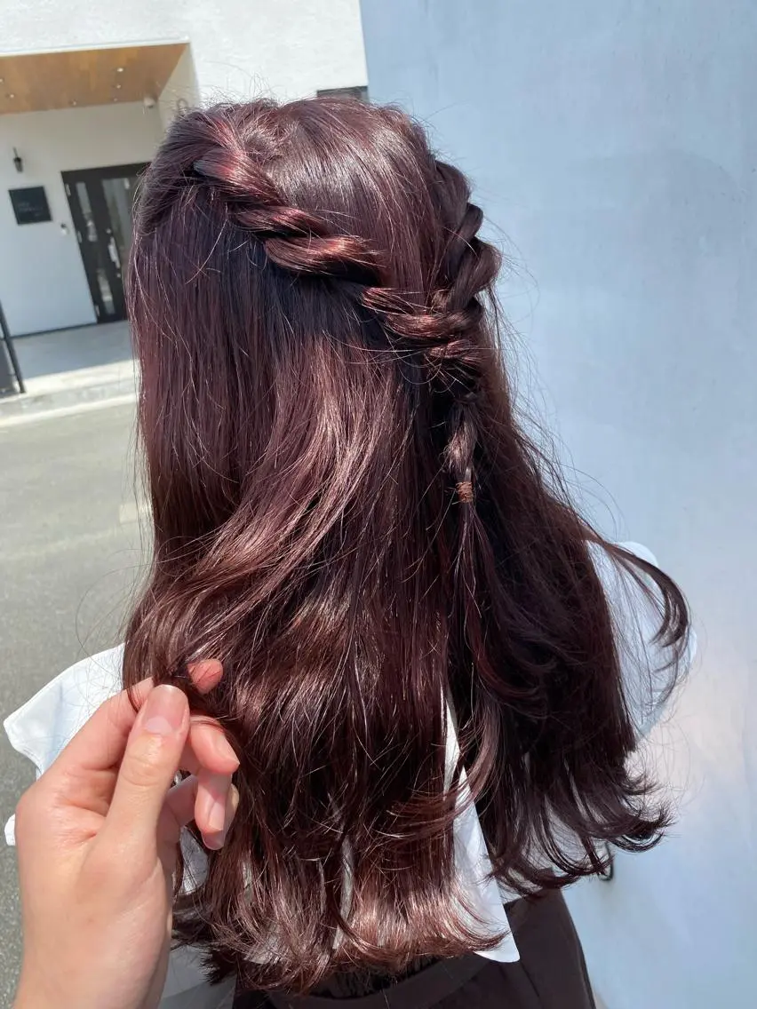 ロング カラー ブリーチ ブリーチなしカラー ピンクカラー 小岸 竜のヘアスタイル