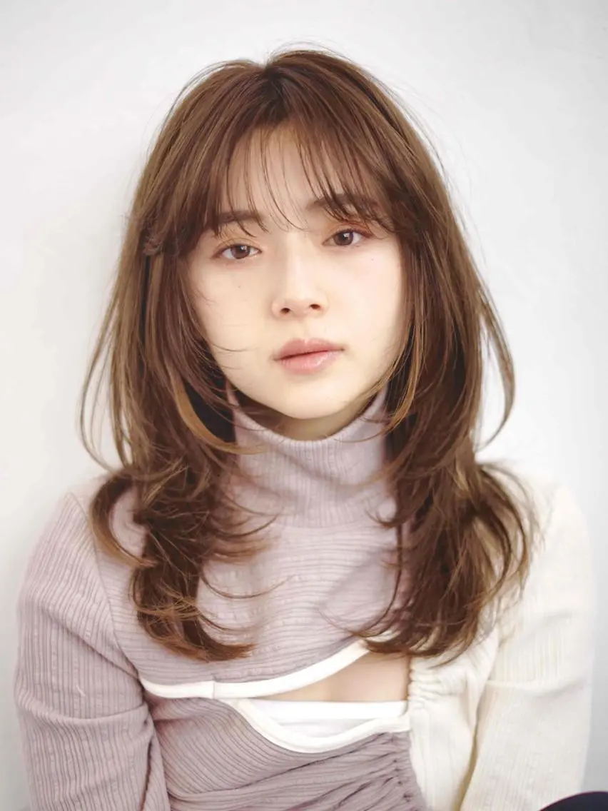 セミロング カラー ショートボブ ハイライトカラー ボブ 顔まわりレイヤー ハッシュカット 前田 裕介のヘアスタイル