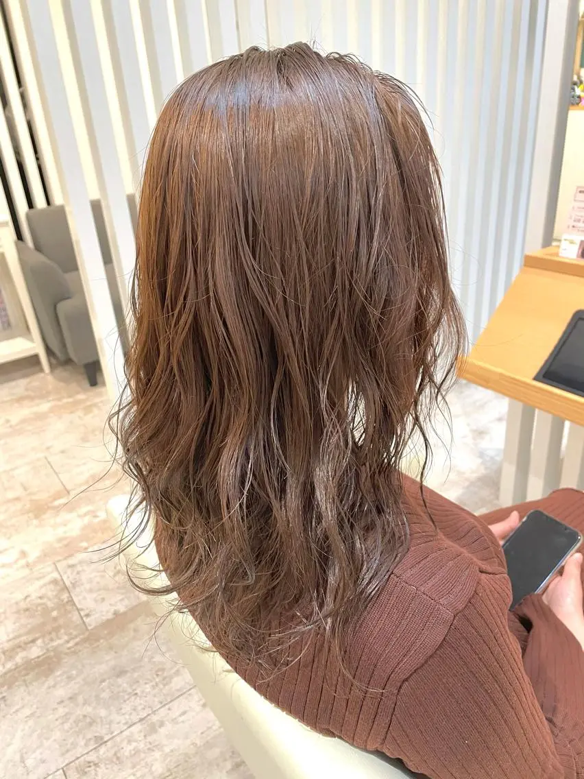 ミディアム カラー ブリーチ ブリーチなしカラー 北九州美容室 🕊️わかな✂︎のヘアスタイル