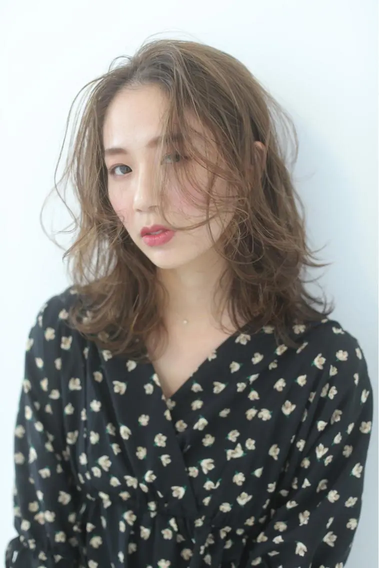 ミディアム レイヤーカット 髪質改善 髪質改善カラーゆうひのヘアスタイル