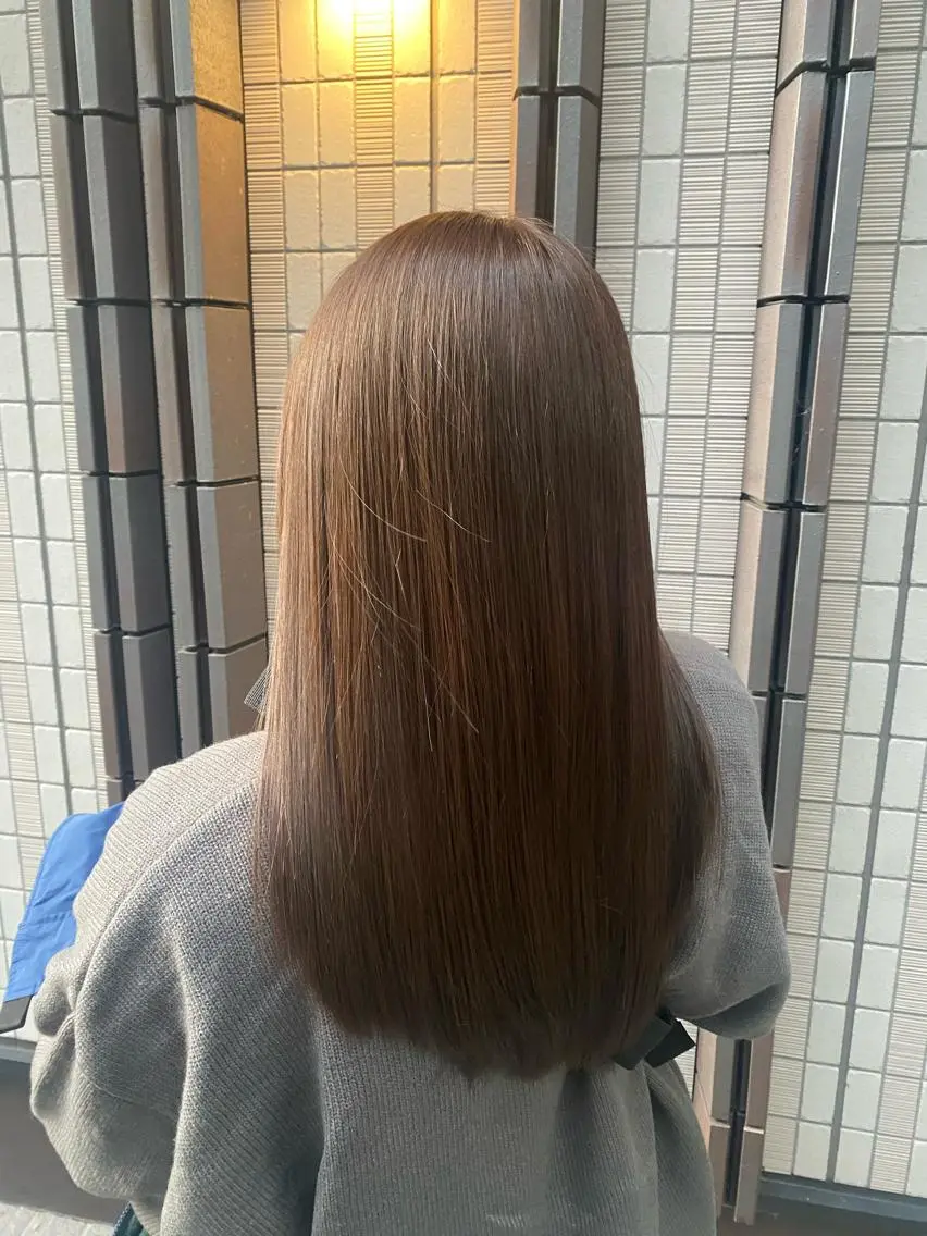 ロング カラー 切りっぱなしボブ ベージュカラー ハイトーンカラー インナーカラー ピンクカラー 🌿レイヤー/ブリー チ/🌿JINのヘアスタイル