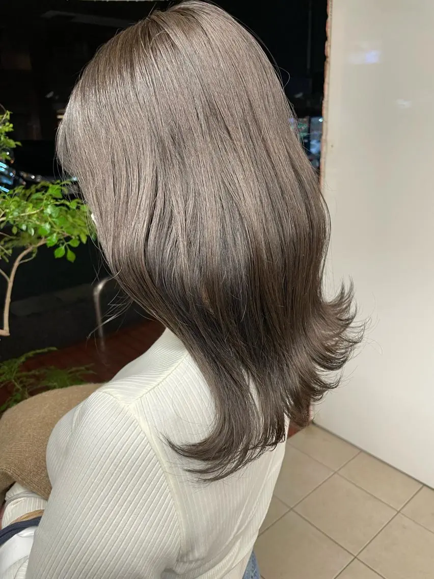 ミディアム 縮毛矯正 塚本 征也のヘアスタイル