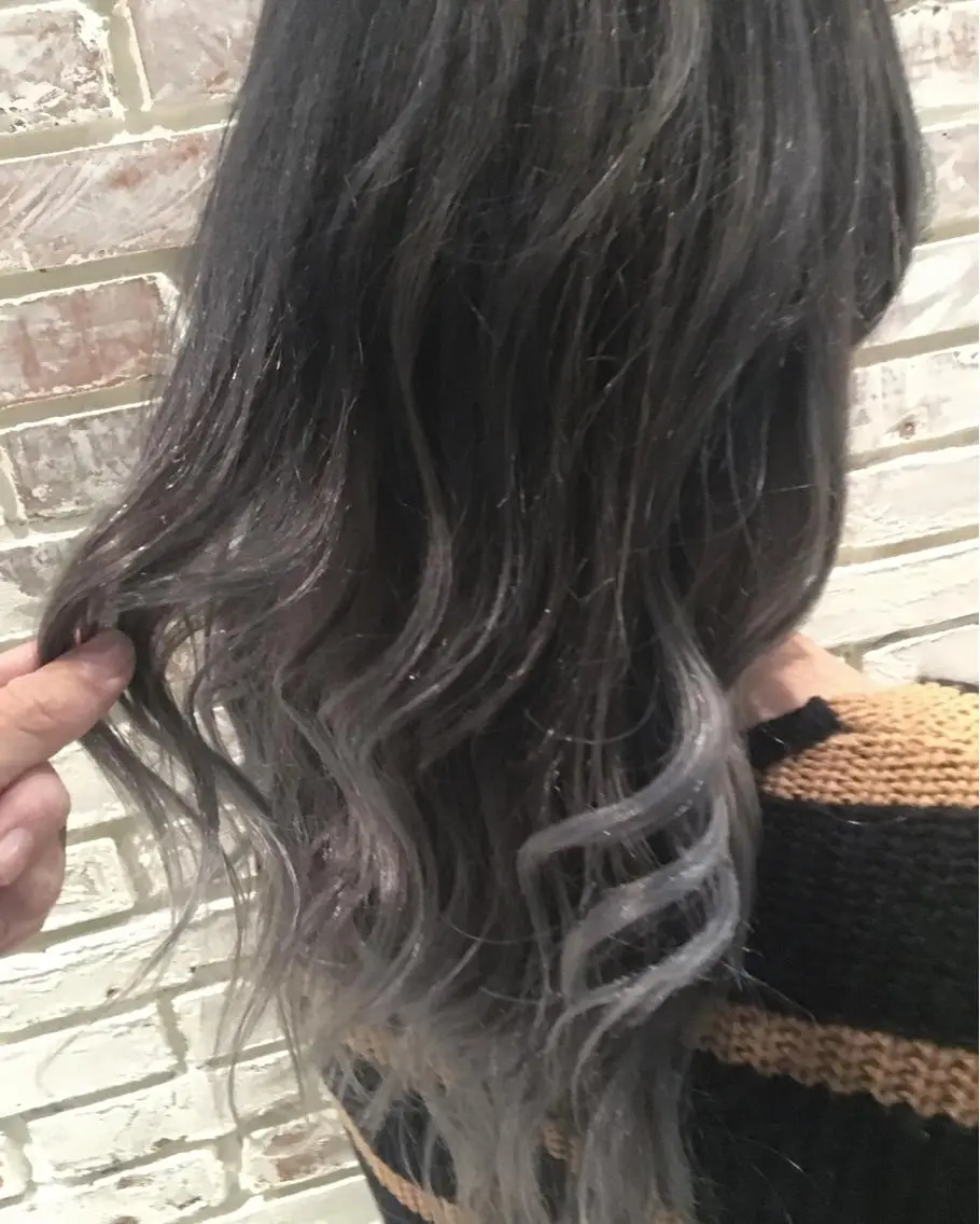 セミロング 【渋谷で人気】艶髪× 髪質改善/ツヤカラーのヘアスタイル