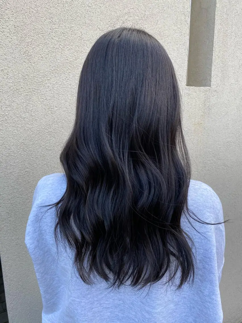 ロング カラー 竹添 有梨沙のヘアスタイル
