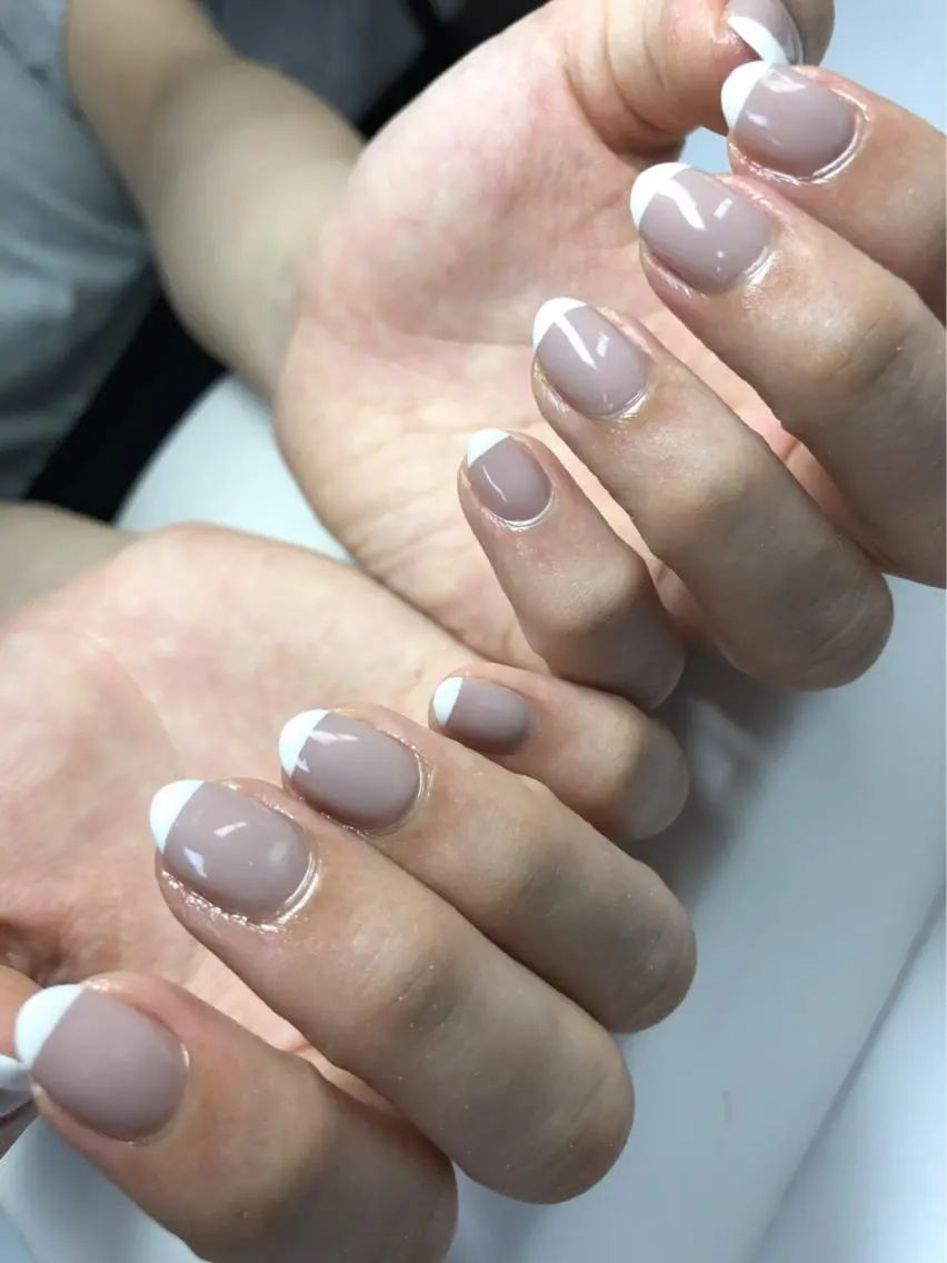 ネイル フレンチネイル ネイルリスト💅 HANAのネイルデザイン
