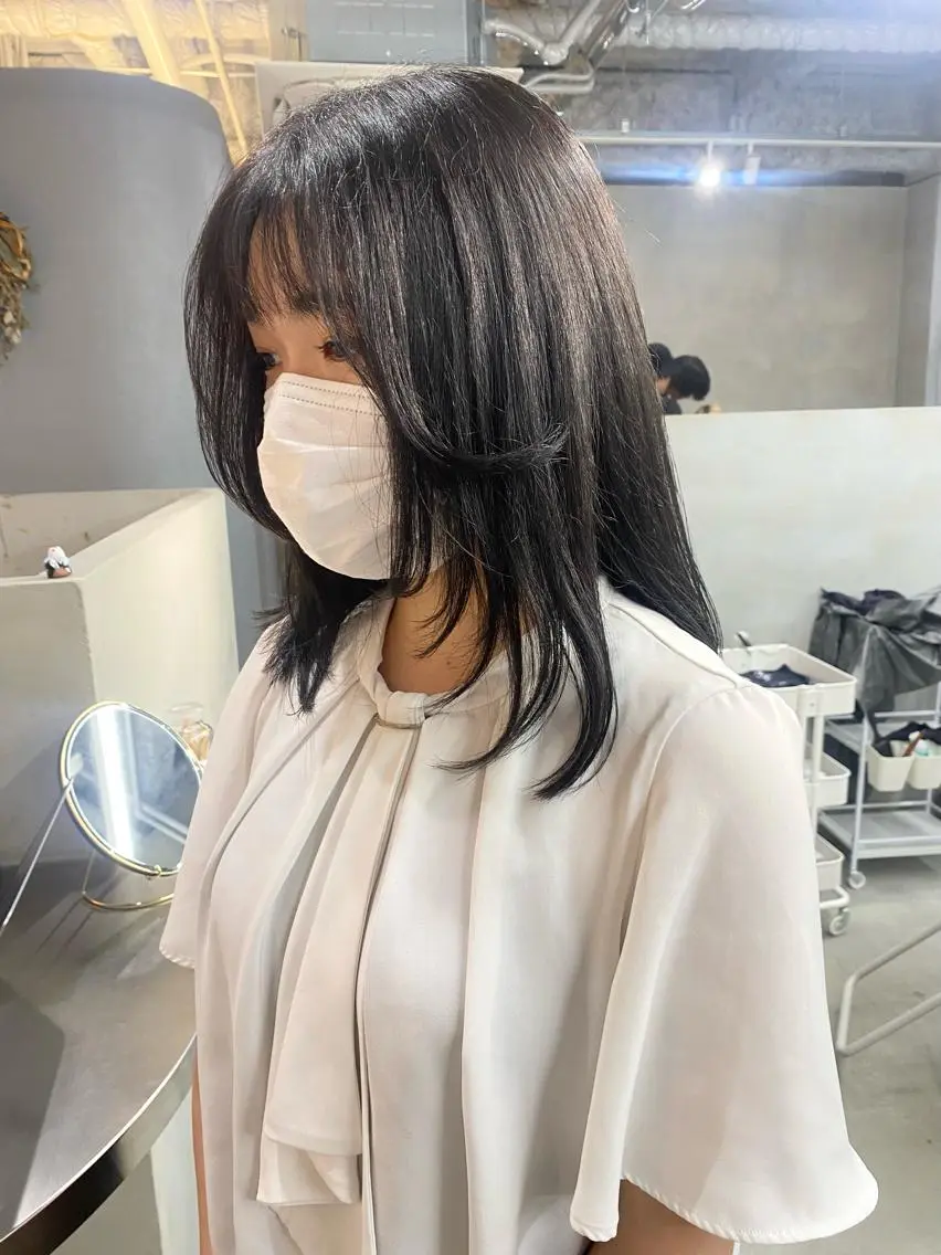 セミロング カラー 顔まわりレイヤー 顔周りカット レイヤーカット カット ヘアカラー トリートメント 前橋 姫奈のヘアスタイル