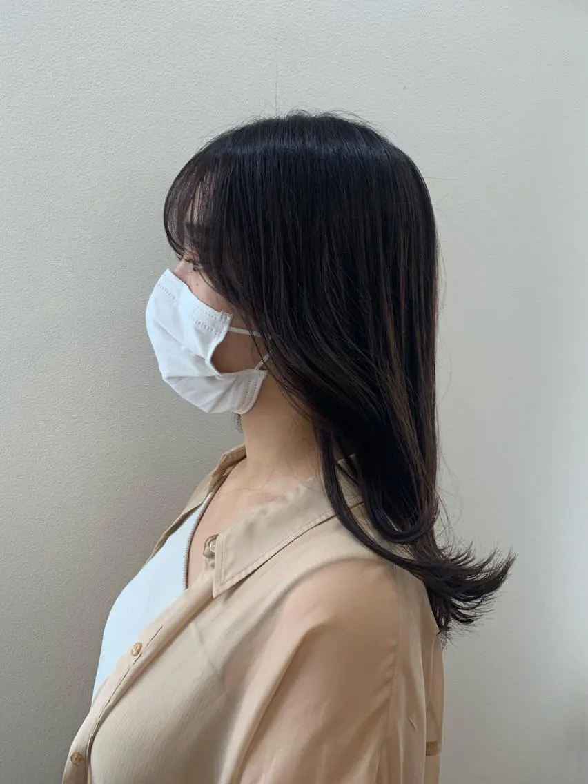 セミロング カラー 韓国風ヘア シースルーバング 韓国🇰🇷髪質改善 Chisaki치사키のヘアスタイル