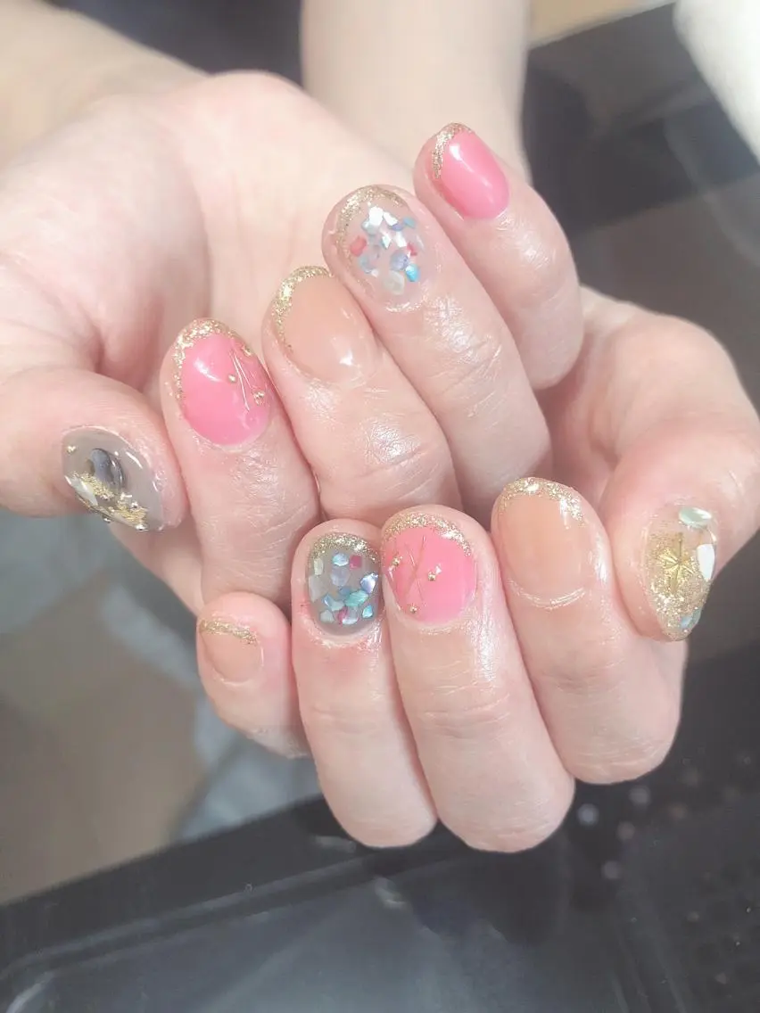 ネイル ハンドネイル 荒井 海輝のネイルデザイン