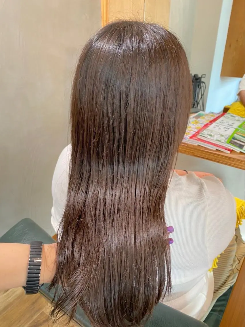 セミロング カラー 美容室 Hollowのヘアスタイル