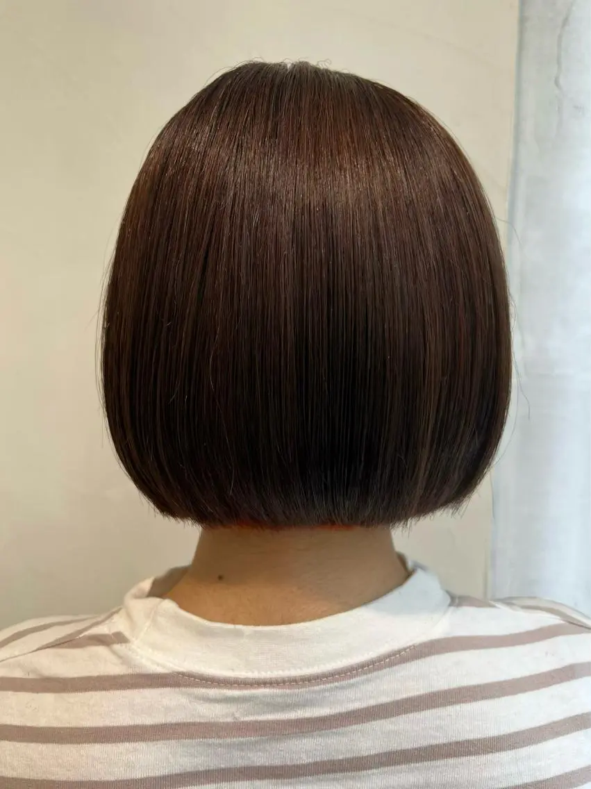ショート カラー 下池 紗加のヘアスタイル