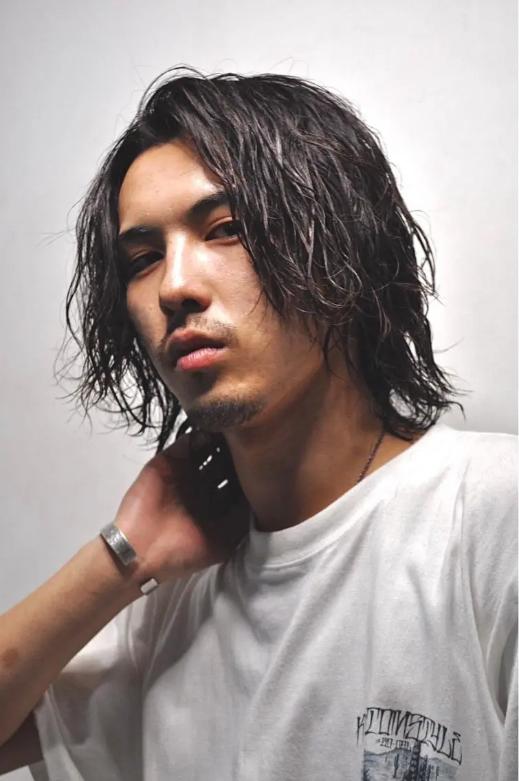 ミディアム パーマ メンズ 木下 紗綾のヘアスタイル