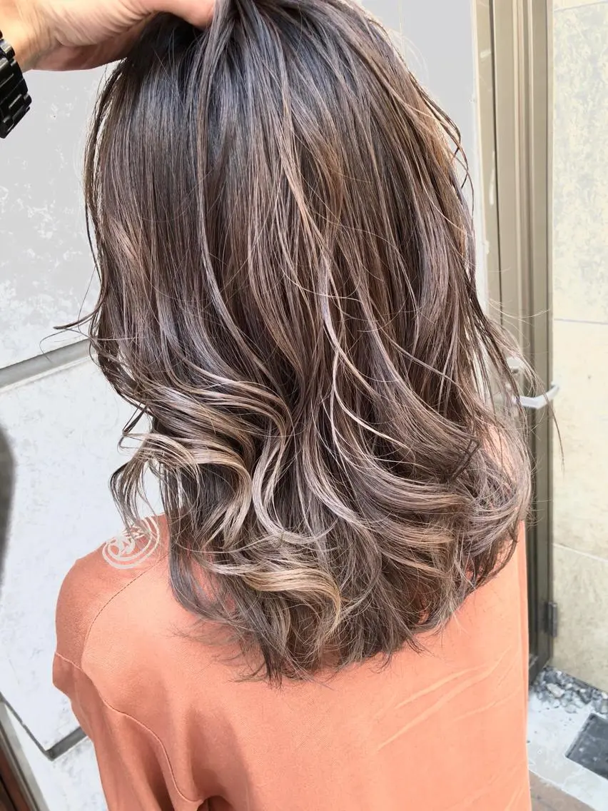 セミロング カラー ヘアアレンジ 池袋髪質改善縮毛矯正 ×レイヤー専門のヘアスタイル