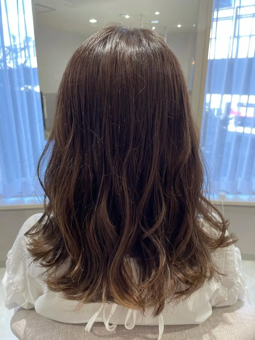 セミロング 髪質改善お任せ ください♪ひとみのヘアスタイル
