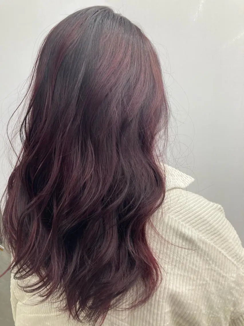 セミロング カラー レッドカラー ブリーチ&似合せボブ 田中寛十のヘアスタイル
