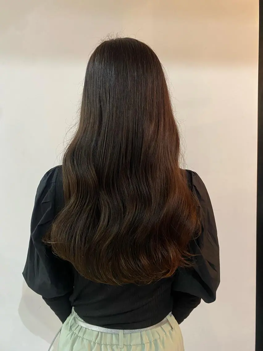 ロング yuu/髪質改善 カラー🌛のヘアスタイル