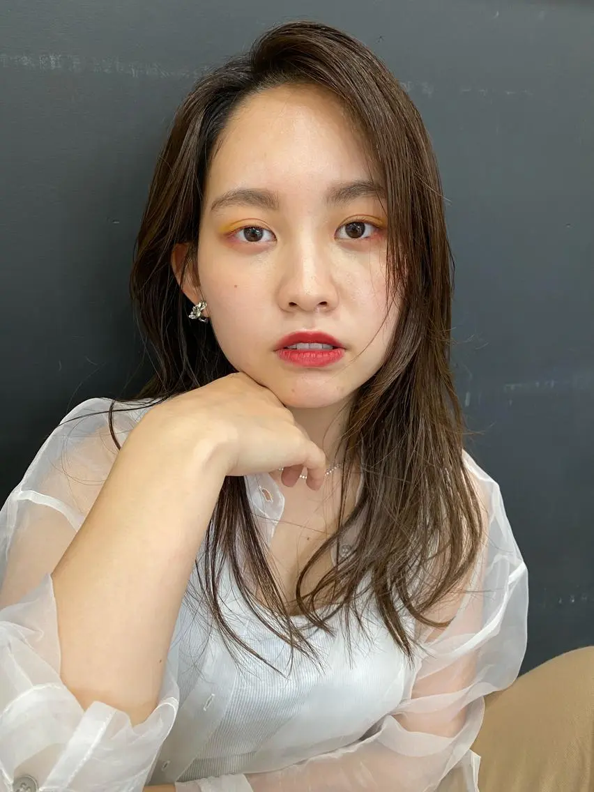 ロング カラー ヘアカラー トリートメント 東 みのりのヘアスタイル