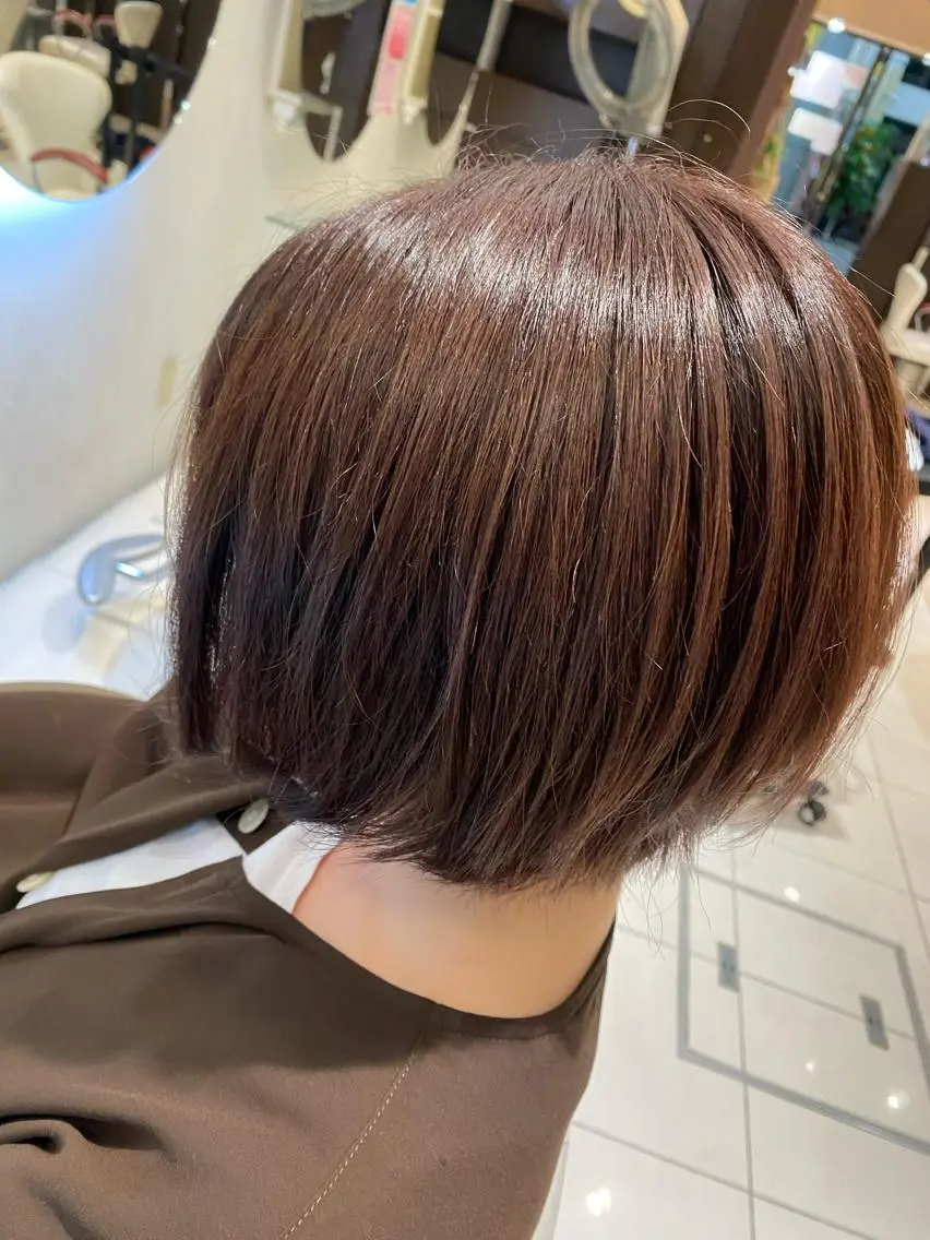 ショート カラー 髪質改善・縮毛矯正 白根凌二のヘアスタイル