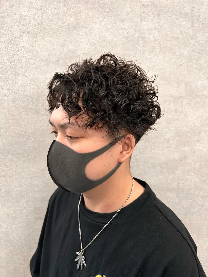 ショート カラー パーマ メンズ 新世代パーマ⚡️ の達人トモ⚡️のヘアスタイル