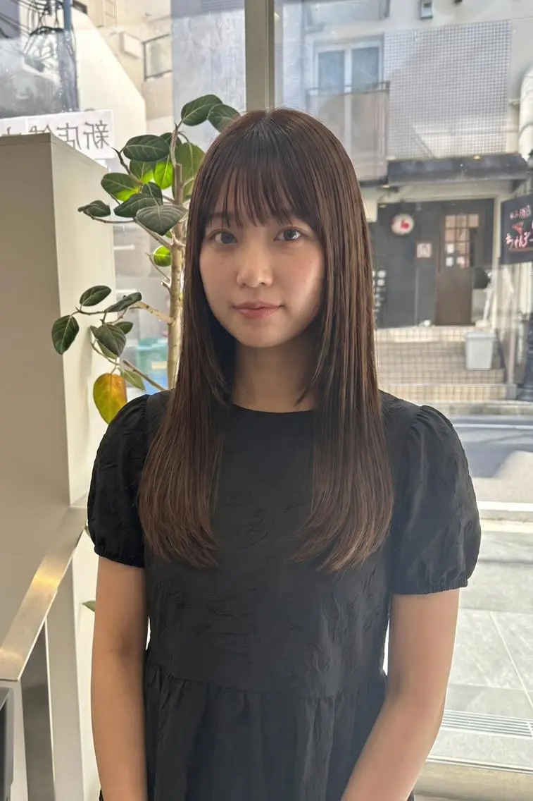 ロング tre.甲子園口店/ レイヤーカットのヘアスタイル