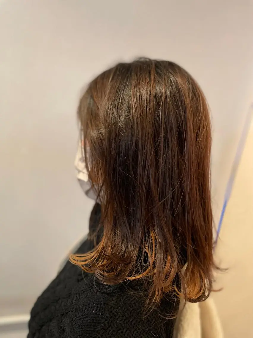 セミロング 伊丹Pilina 山田のヘアスタイル