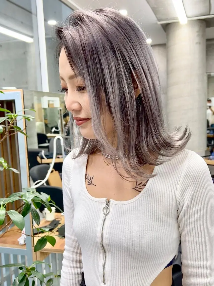 セミロング カラー バレイヤージュ ブリーチ ケアブリーチ ダブルカラー ハイライトカラー ヘアカラー トリートメント welring hair salonのヘアスタイル