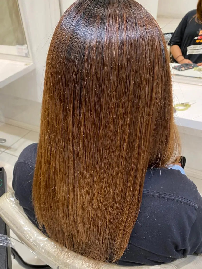 パーマ .MANA. 【艶髪ロング】のヘアスタイル