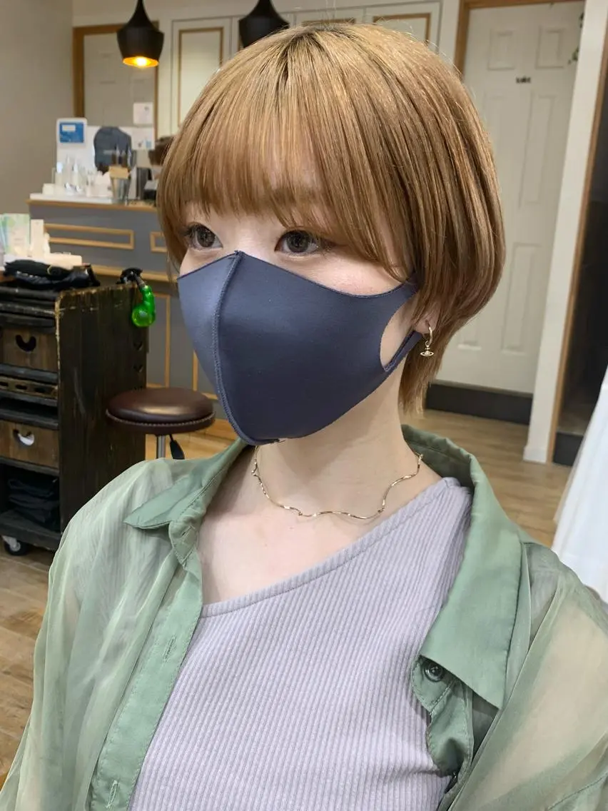 ショート カラー パーマ ヘアアレンジ メンズ キッズ ネイル マツエク・マツパ レイヤーカット/ 巻ける縮毛矯正のヘアスタイル