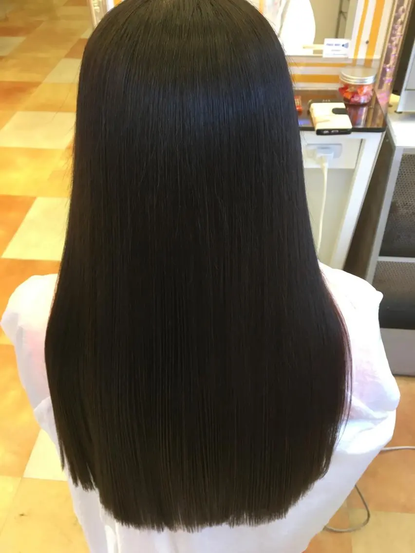 ロング トリートメント カット 縮毛矯正 トリートメント イプス ビューティーのヘアスタイル
