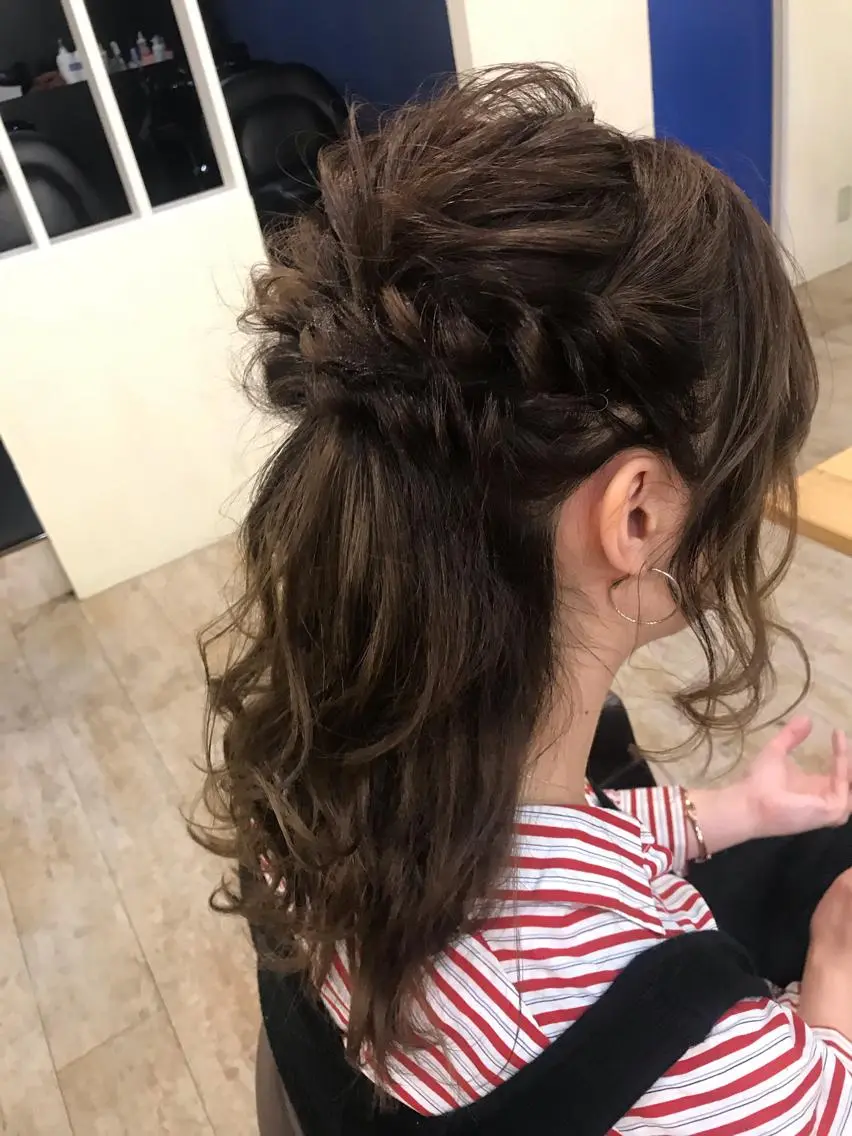 セミロング ヘアアレンジ Rayt hair レイトヘアーのヘアスタイル