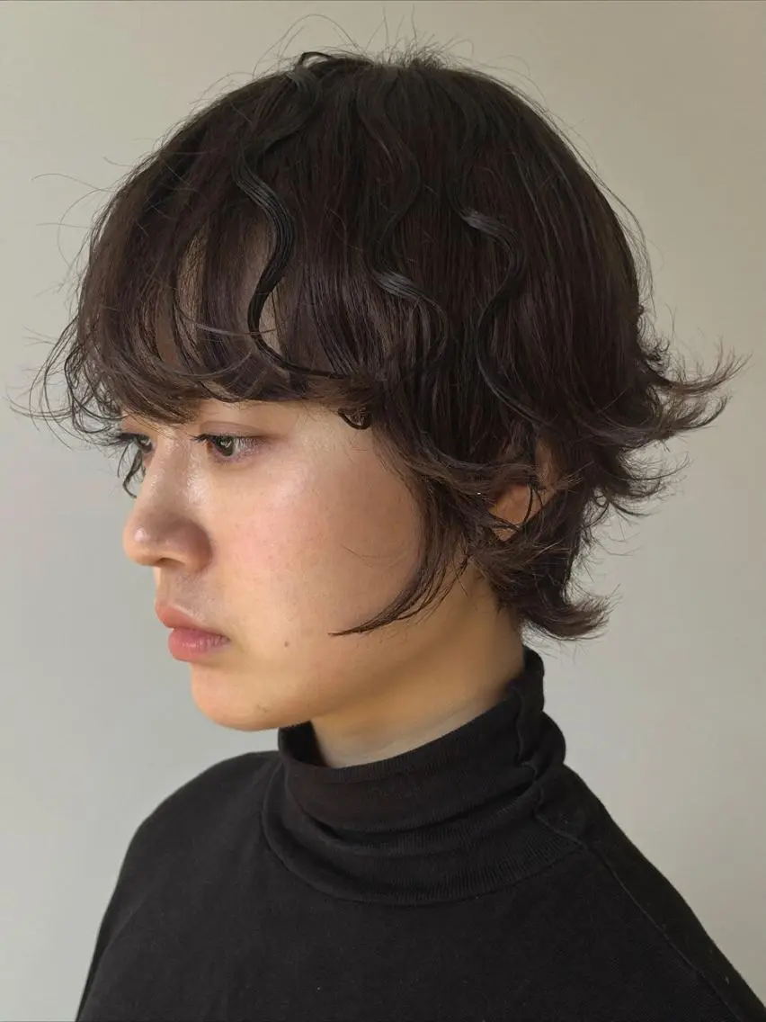 ショート パーマ ブラウン艶カラー / mizuki🎀のヘアスタイル