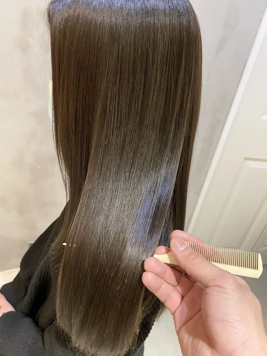 ロング カラー ヘアアレンジ ネイル マツエク・マツパ 透明感カラー ハイライトカラー 外国人風カラー ハイライト ヨシンモリ 夜23時まで予約🉑 reverieあきらのヘアスタイル