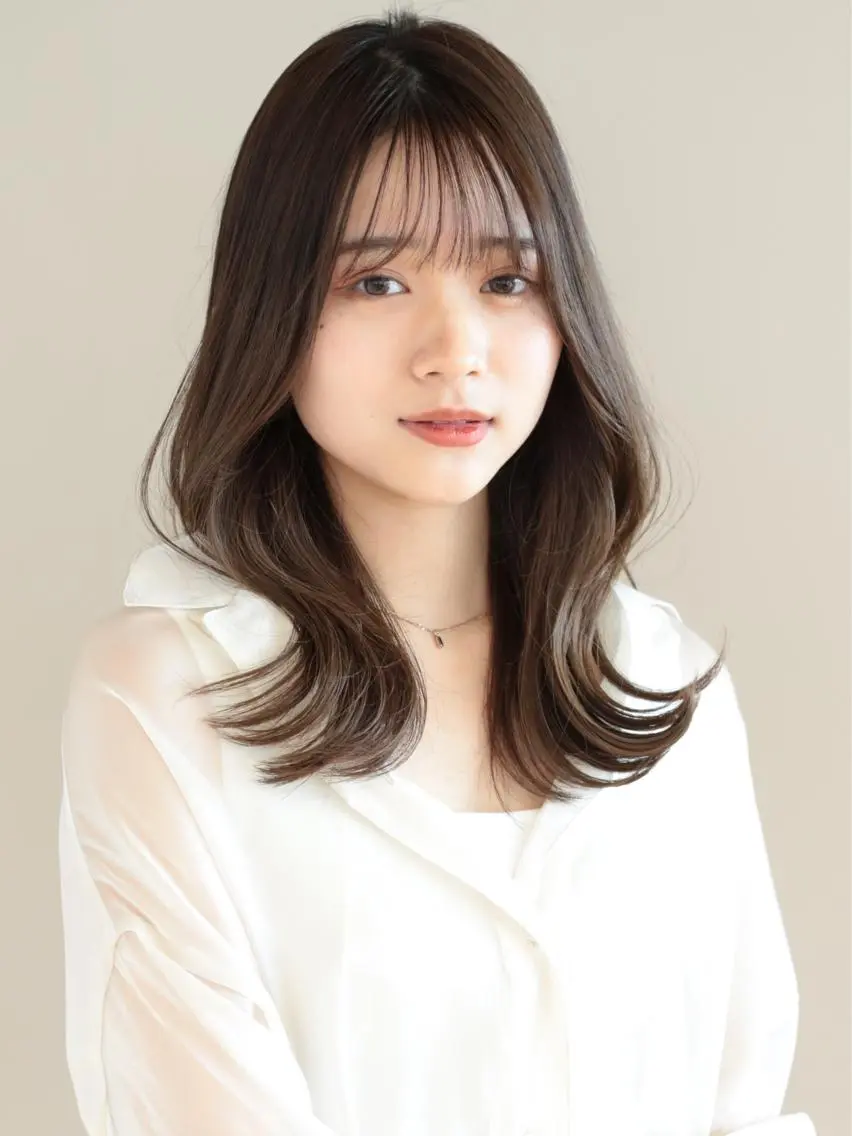 ミディアム カラー パーマ ヘアアレンジ くびれヘア 韓国風ヘア 外ハネヘア AFLOAT TOKYOのヘアスタイル