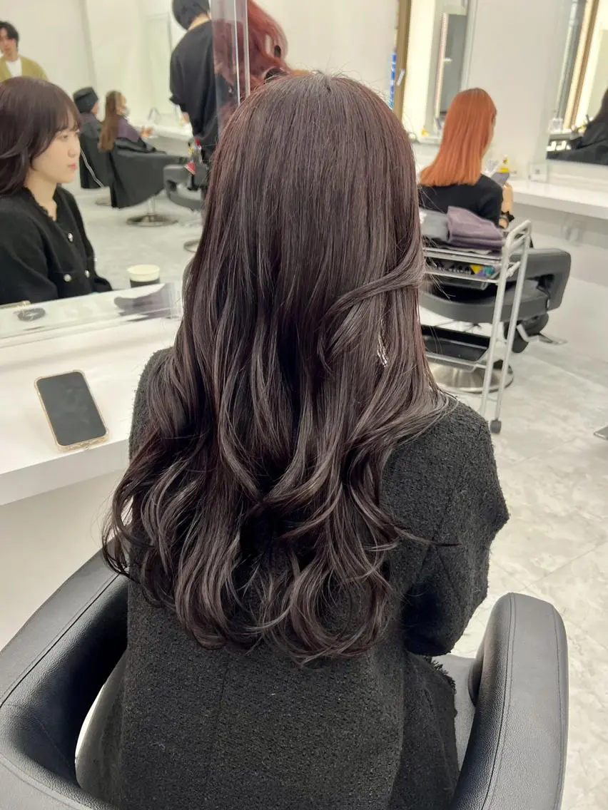 ロング カラー ヘアアレンジ 透明感🫧韓国 🫧hana🫧のヘアスタイル