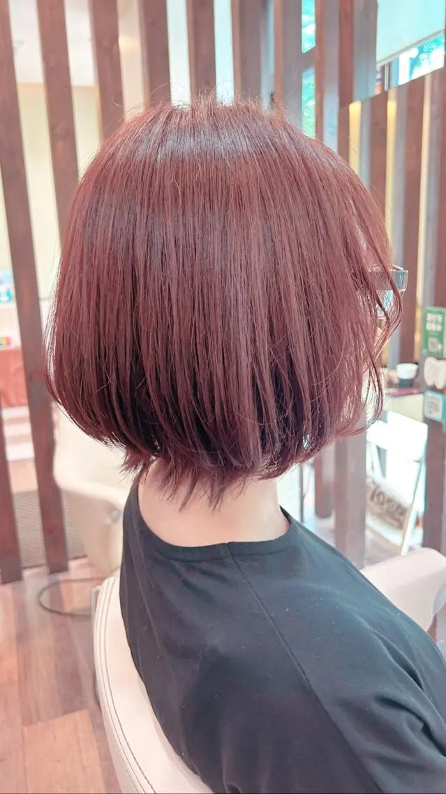 ショート カラー ピンクカラー オリーブ南森町✨️ 畑中のヘアスタイル