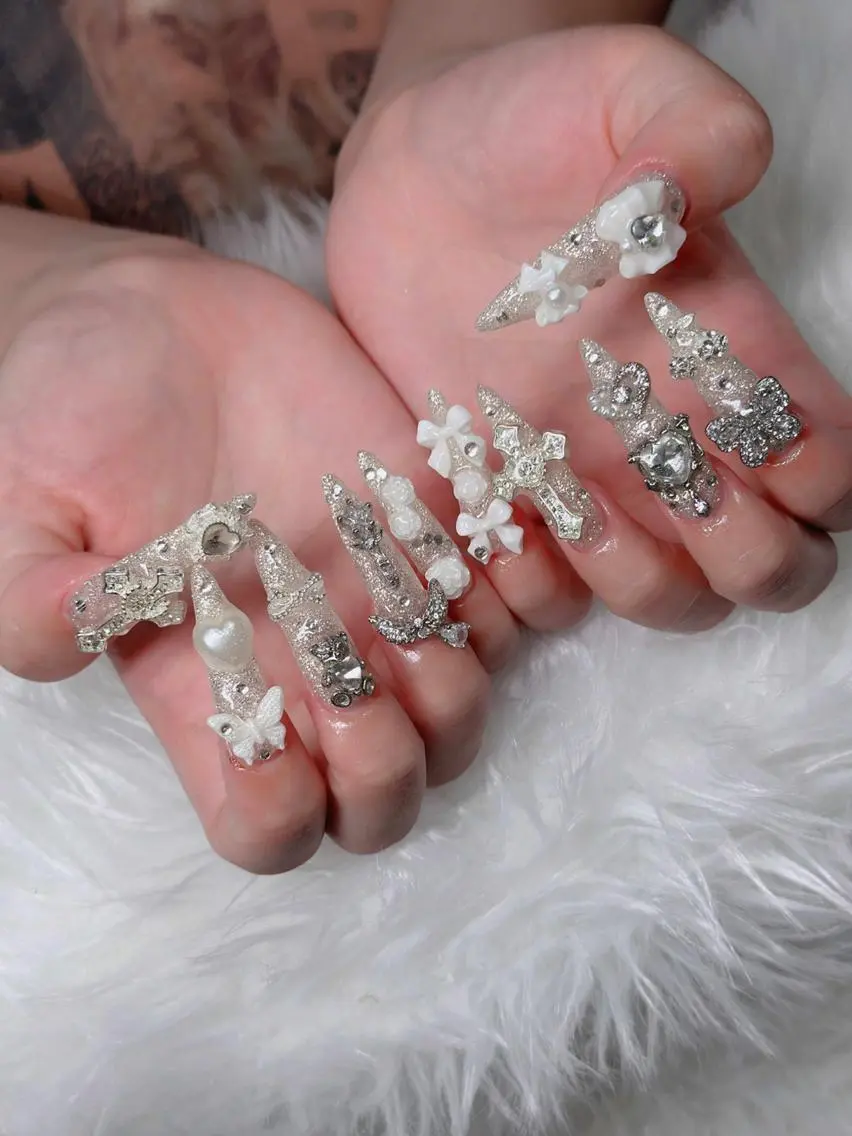 ネイル フレンチネイル ジェルネイル ハロウィン 韓国ネイル マグネットネイル Chibi h.babynailのネイルデザイン