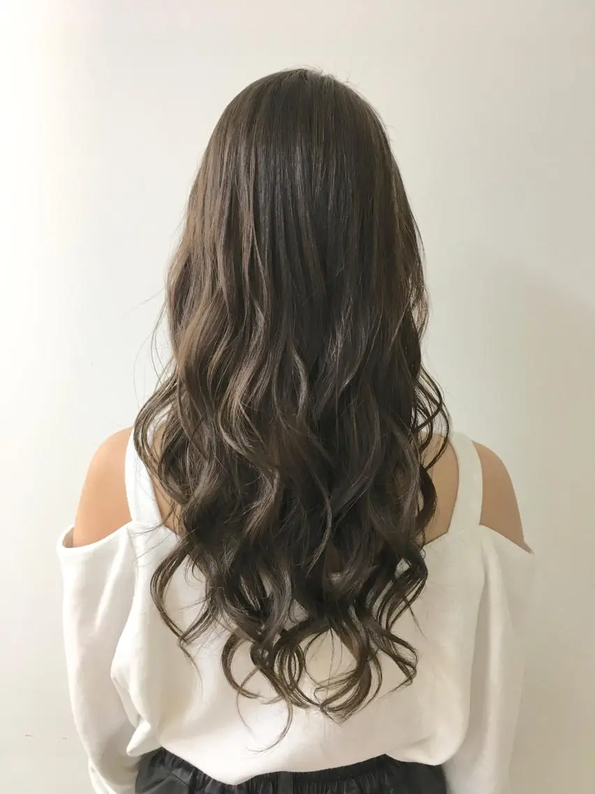 ロング カラー ベージュカラー ヘアカラー トリートメント ヘアセット yoshi ☆のヘアスタイル