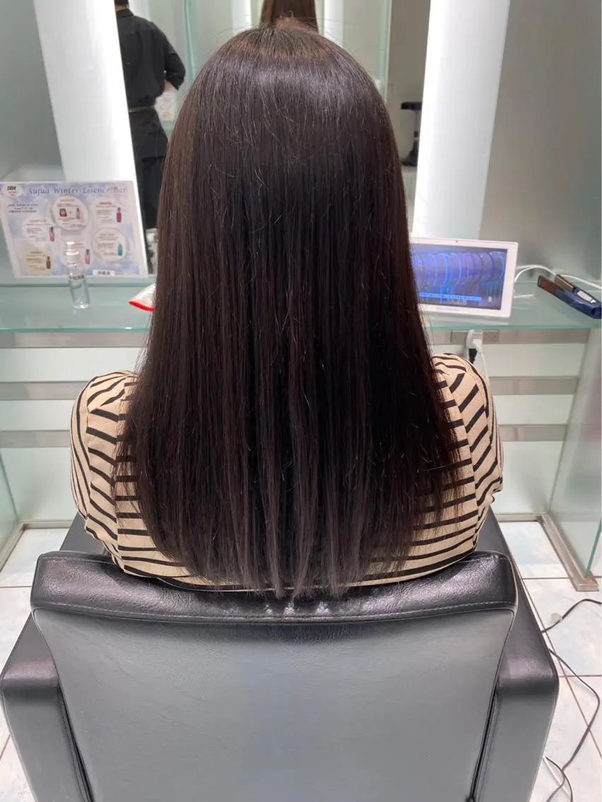 ロング カラー 磯山 直貴のヘアスタイル