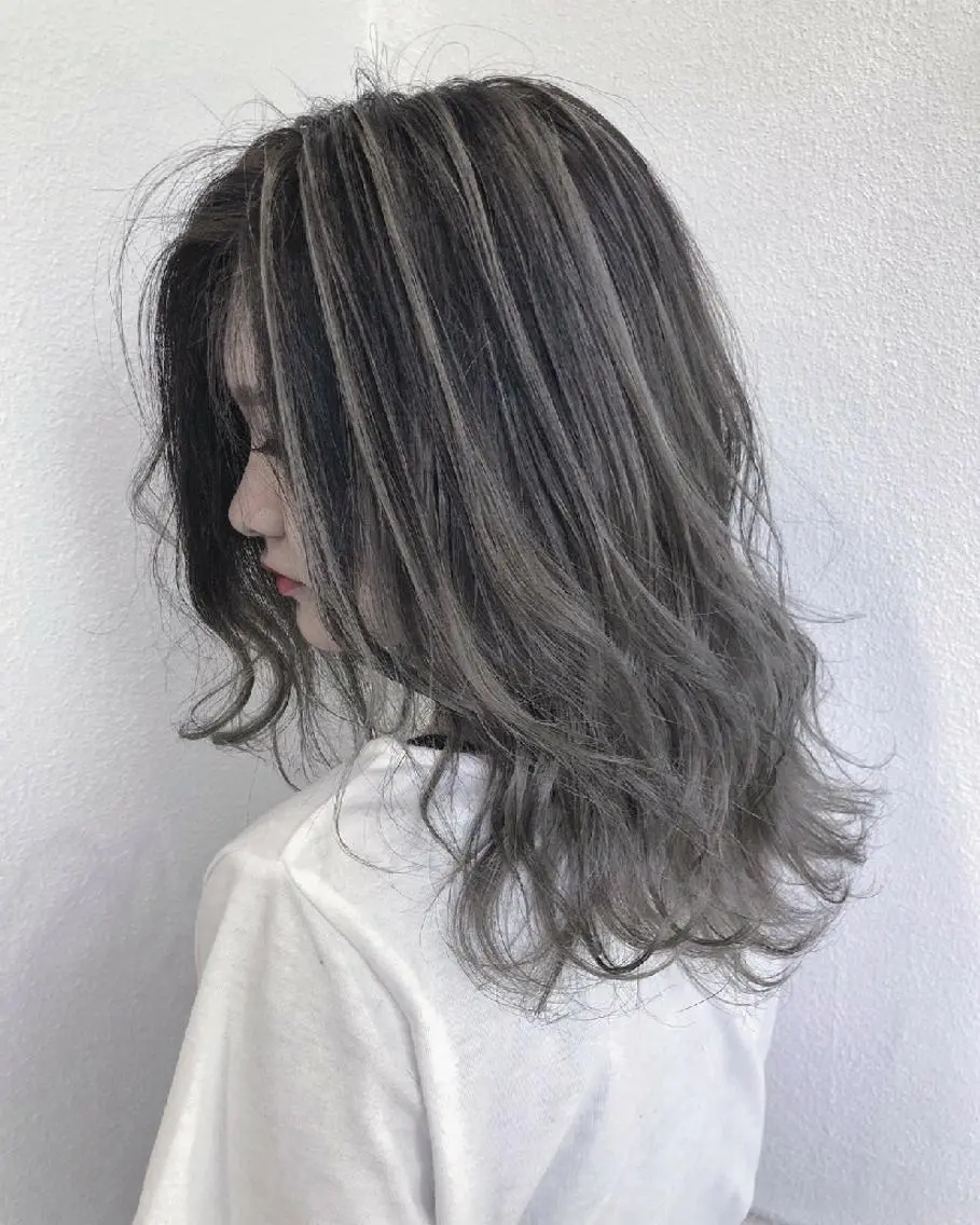 ミディアム ヘアアレンジ カラー ヘアカラー トリートメント GiseL 博多 ジゼル 博多のヘアスタイル