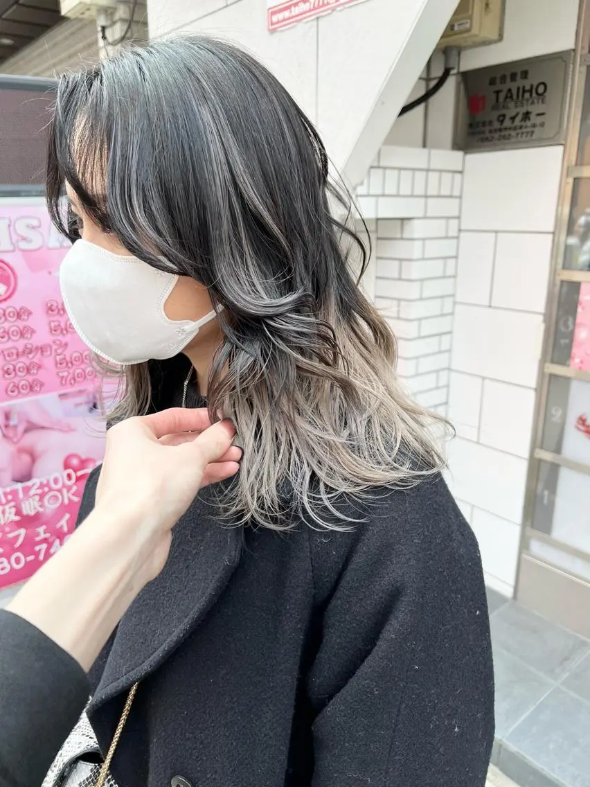 カラー SALOWIN栄 高須大貴のヘアスタイル