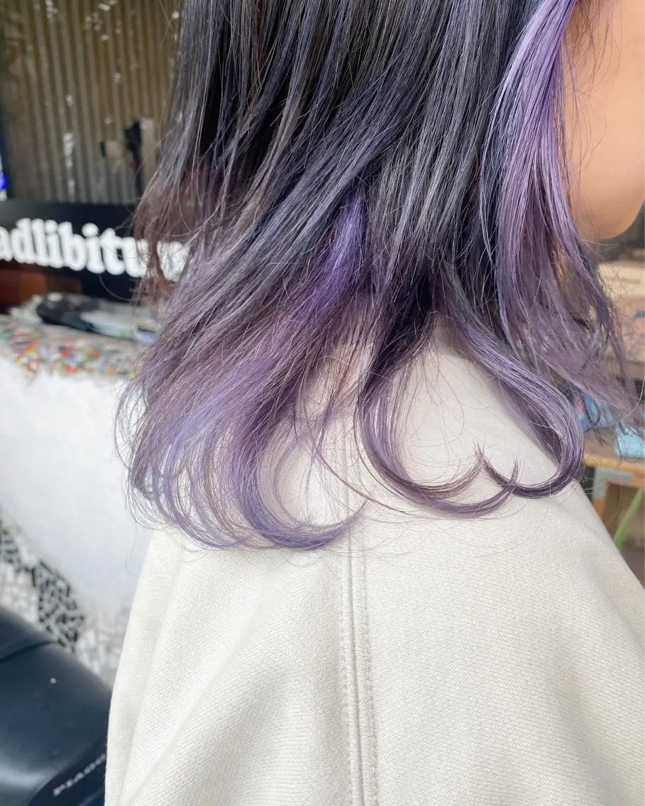 セミロング カラー ラベンダーカラー ヘアカラー 玉木 育実のヘアスタイル