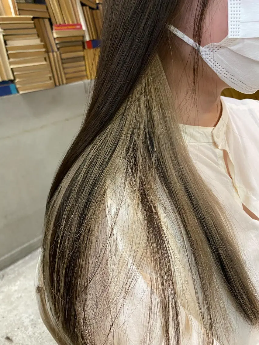 ロング カラー インナーカラー お任せヘア☘️☘️ 及川渚のヘアスタイル