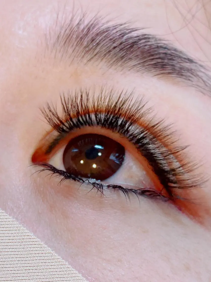 マツエク・マツパ 付け放題 下まつげエクステ ボリュームラッシュ EYE CHARMANTのマツエク・マツパデザイン