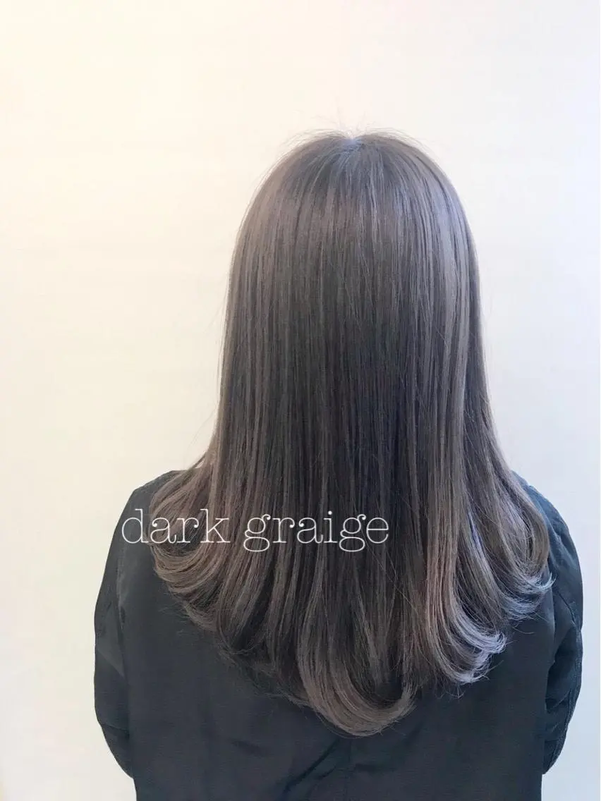 ミディアム カラー カット ヘアカラー トリートメント ぱつっとボブ/ 小野あかねのヘアスタイル