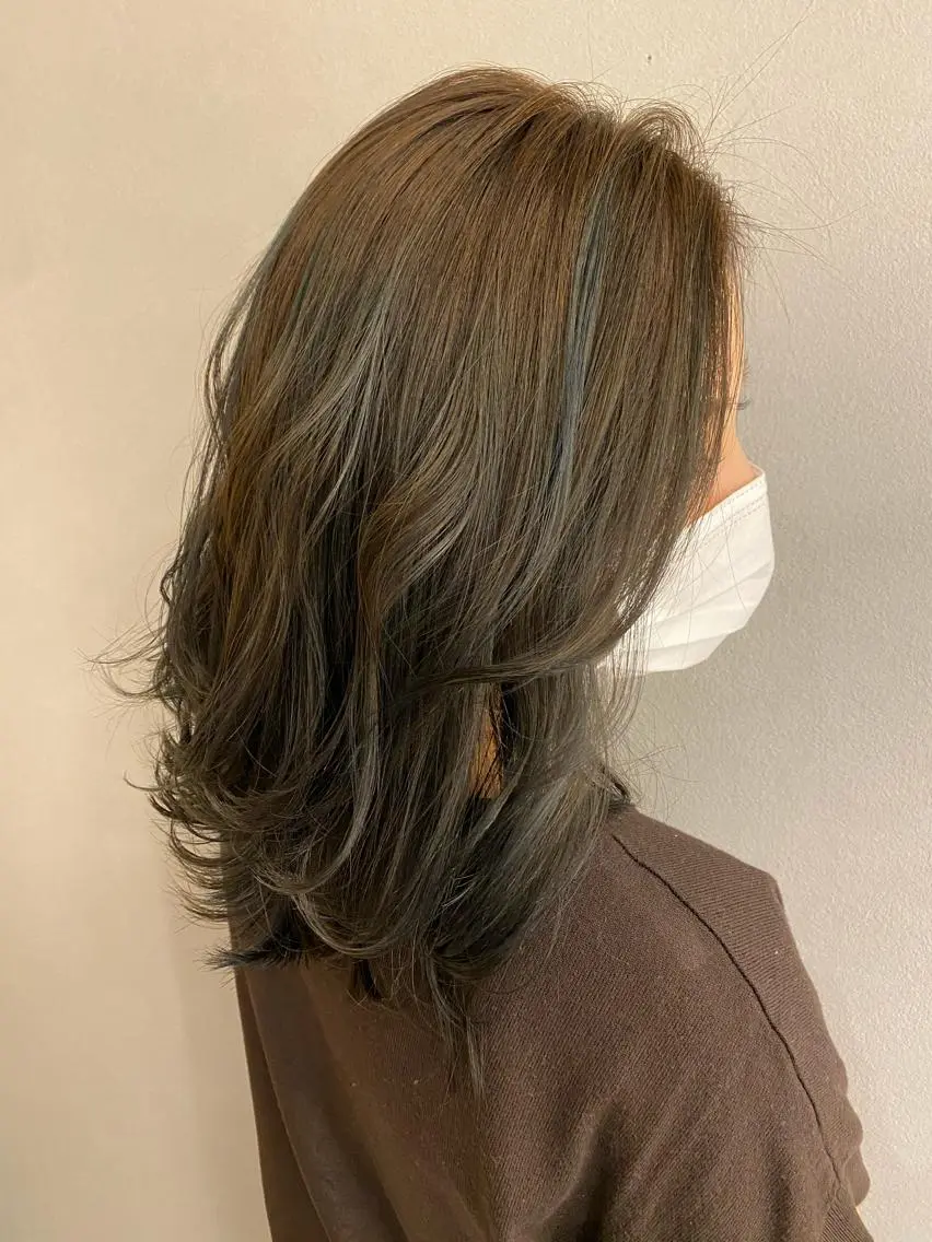 ミディアム unopulir 景山 凌のヘアスタイル